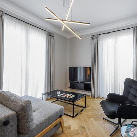 King Apartment Thessaloniki By Luxlikehome テッサロニキ エクステリア 写真