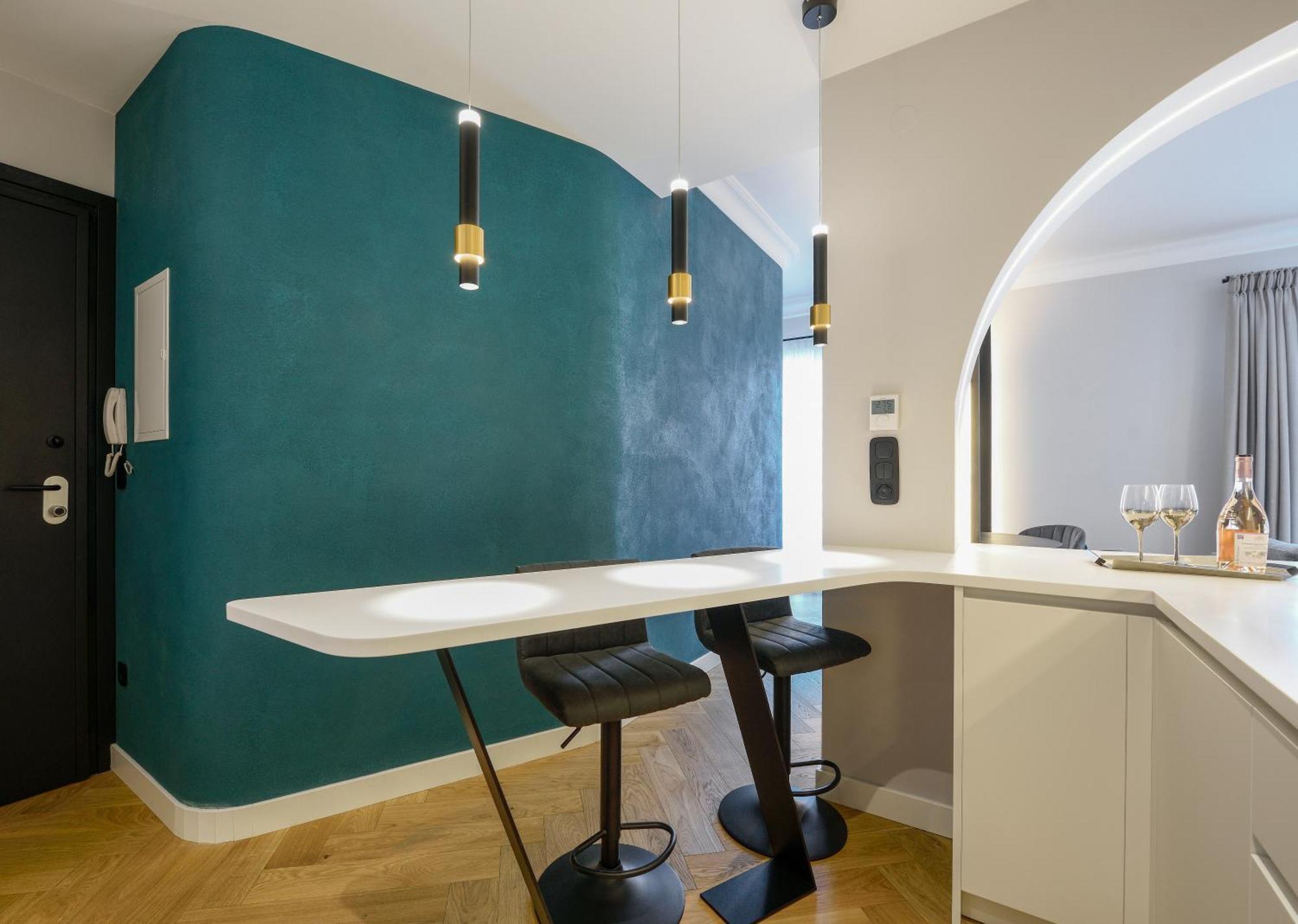 King Apartment Thessaloniki By Luxlikehome テッサロニキ エクステリア 写真