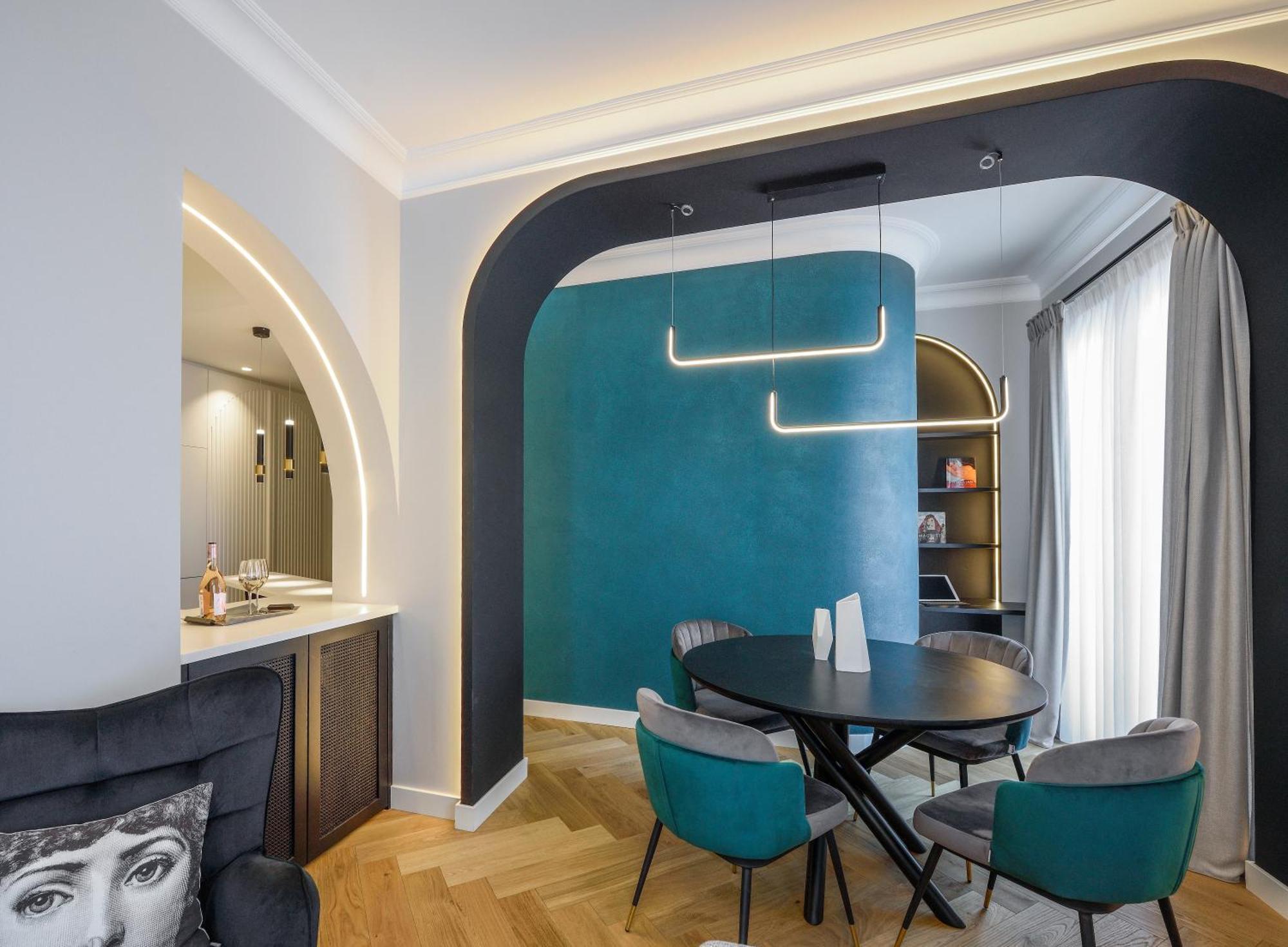 King Apartment Thessaloniki By Luxlikehome テッサロニキ エクステリア 写真
