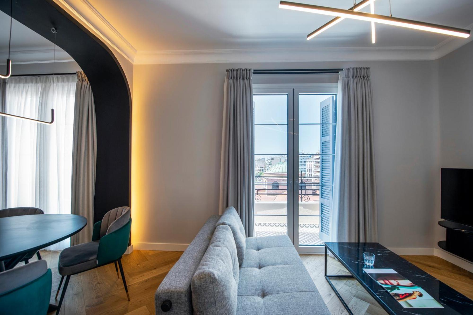King Apartment Thessaloniki By Luxlikehome テッサロニキ エクステリア 写真