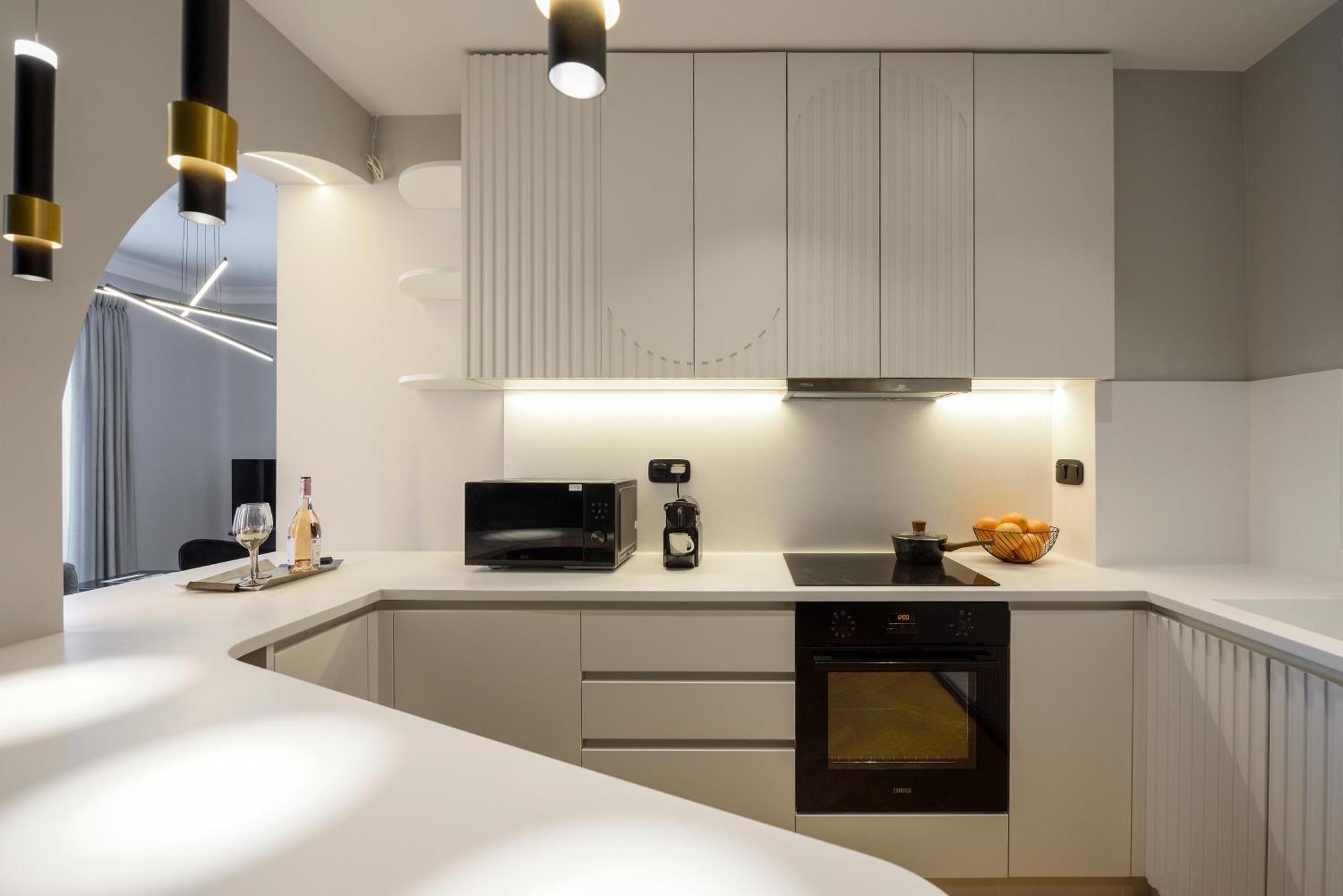 King Apartment Thessaloniki By Luxlikehome テッサロニキ エクステリア 写真
