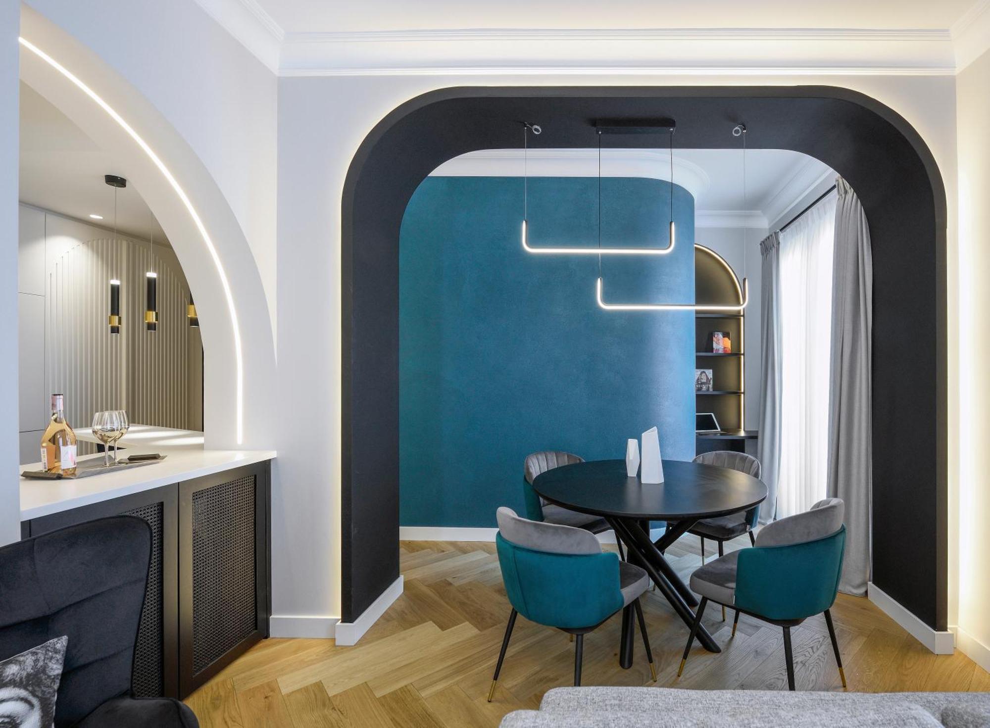 King Apartment Thessaloniki By Luxlikehome テッサロニキ エクステリア 写真