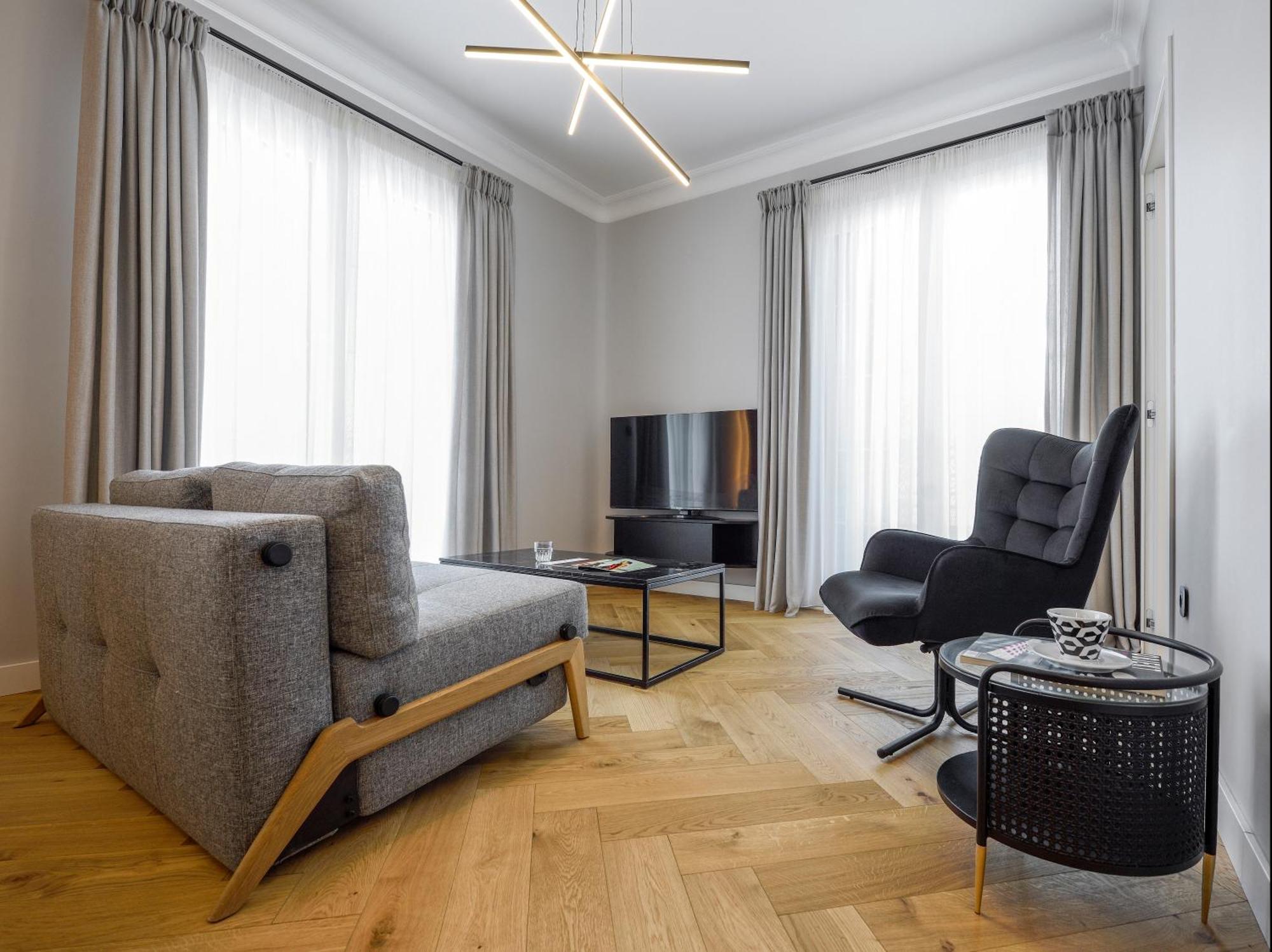 King Apartment Thessaloniki By Luxlikehome テッサロニキ エクステリア 写真
