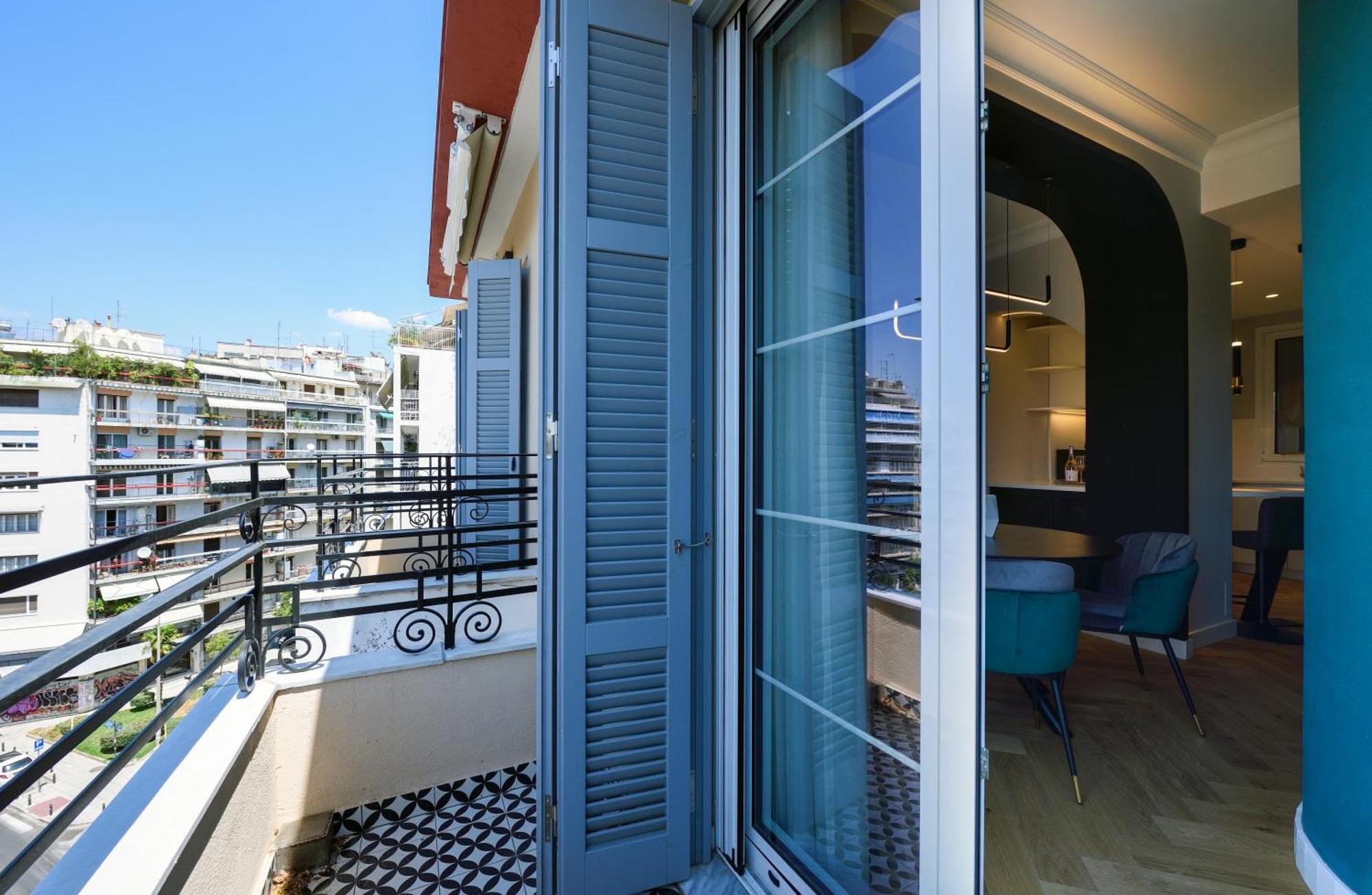 King Apartment Thessaloniki By Luxlikehome テッサロニキ エクステリア 写真